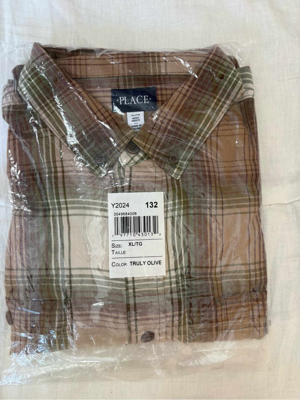 The CHILDREN'S PLACE Men's Truly Olive Plaid Button-Up Flannel